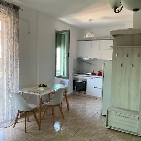 Irene Apartment Durres